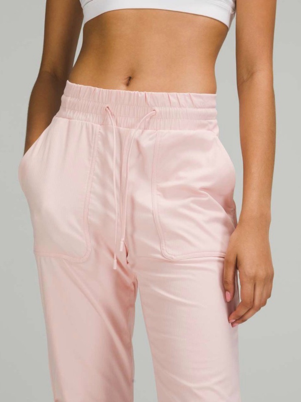 Lululemon beyond the studio joggers size 8